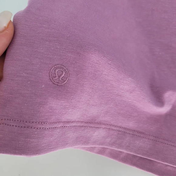 Lululemon Hold Tight Cropped purpler Tank Top size small - Picture 6 of 6